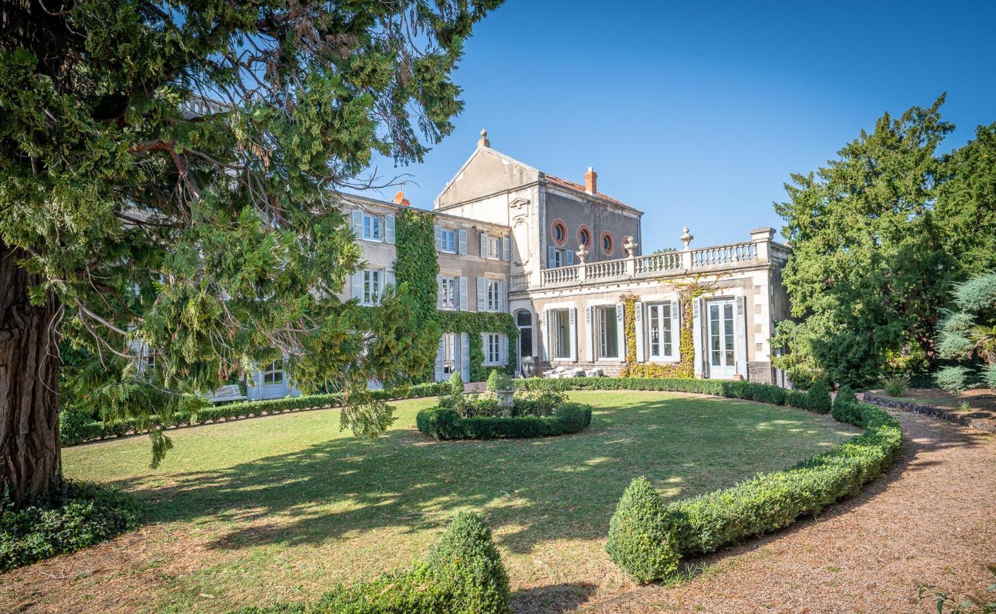 Chateau Du Serpolet Pont-du-Château Esterno foto